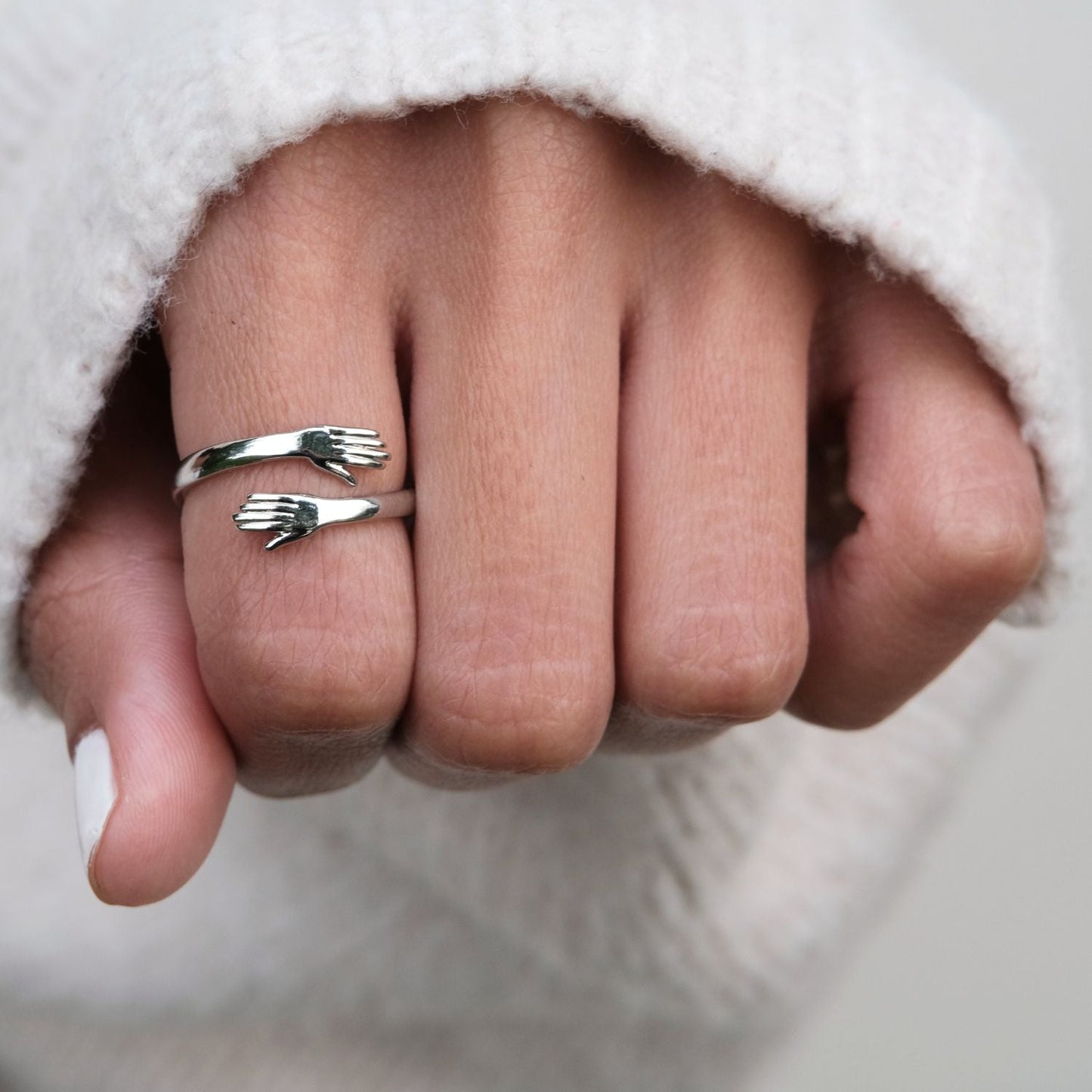 The Hug Ring BLACK FRIDAY DEAL 1+1 FREE