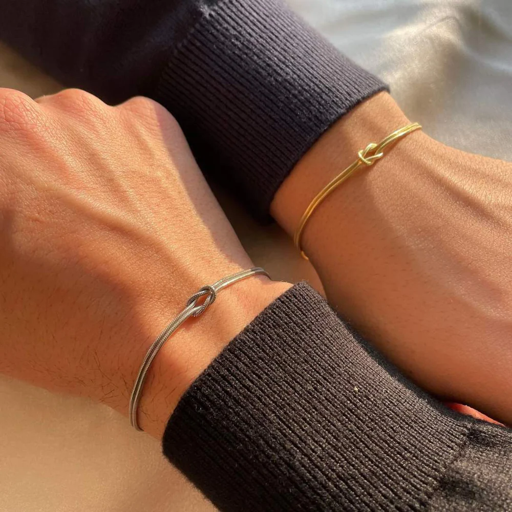 Love Knot Bracelet 1+1 FREE DEAL