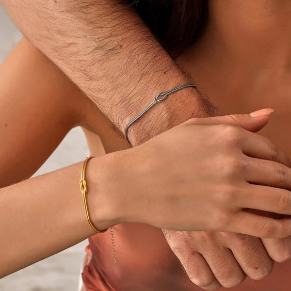 Love Knot Bracelet 1+1 FREE DEAL