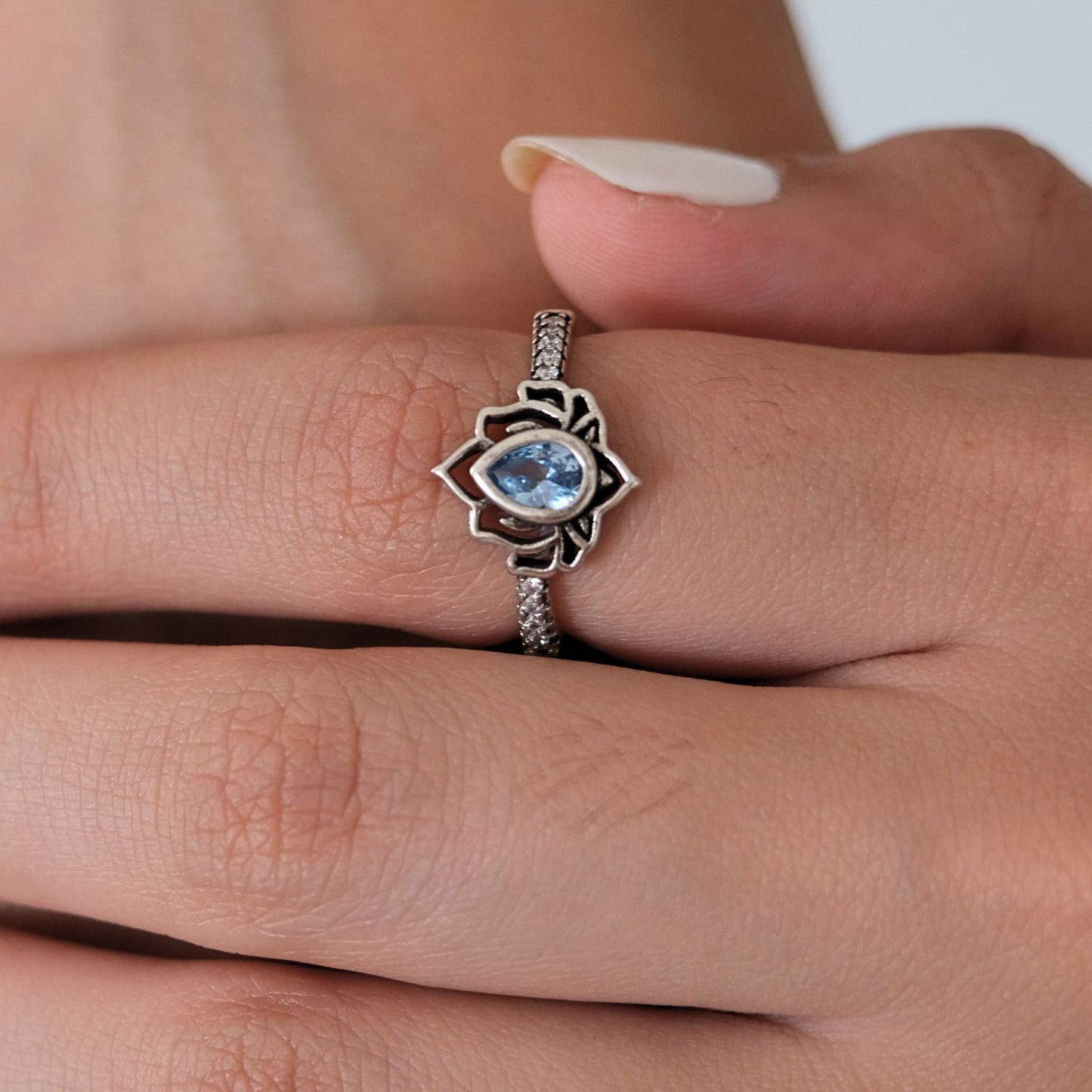Lotus Ring – New Beginning