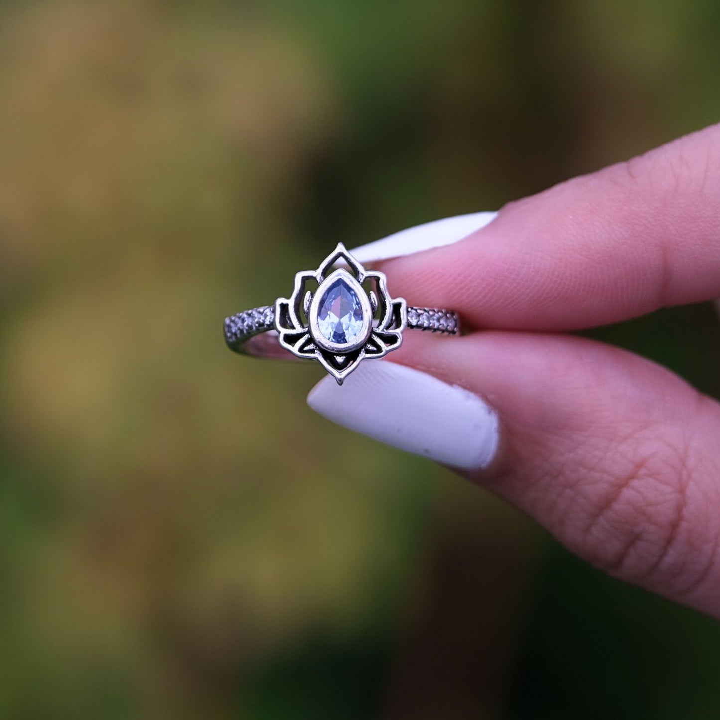 Lotus Ring – New Beginning