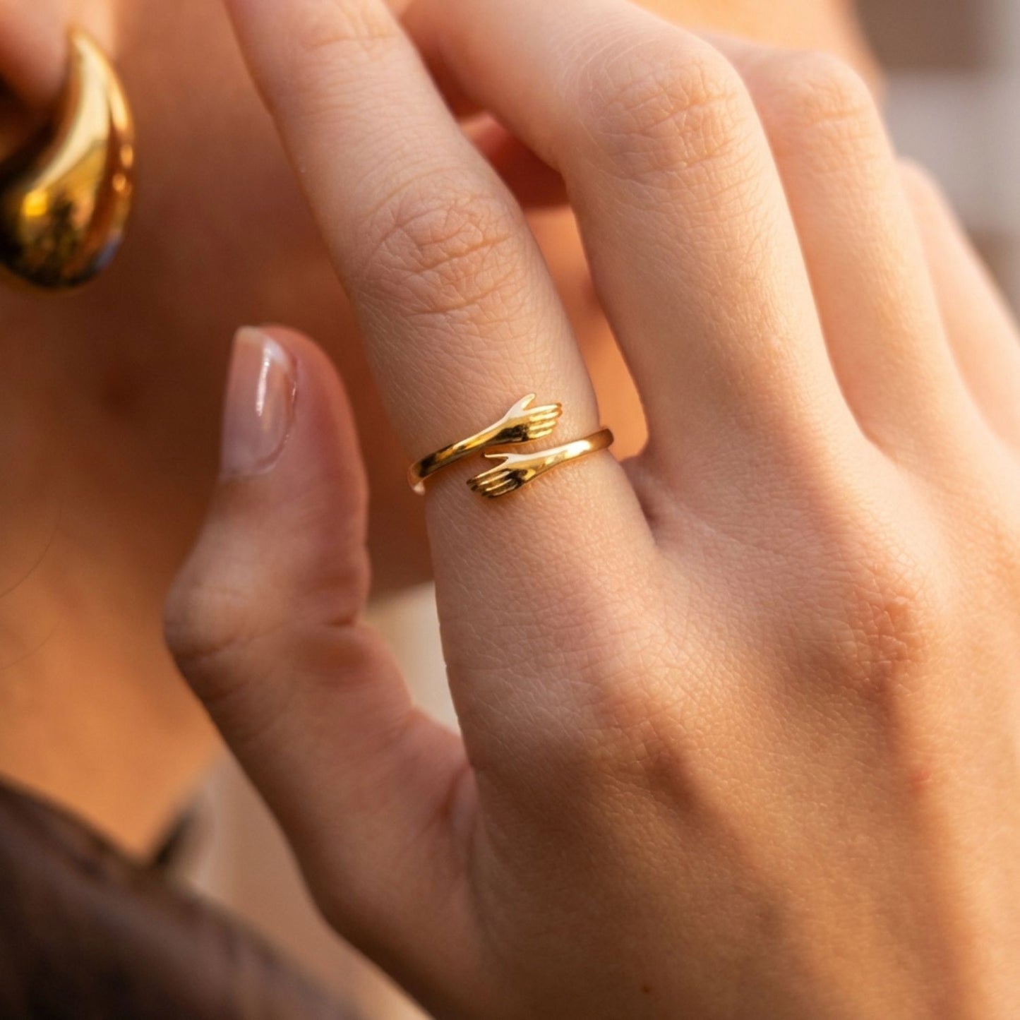 The Hug Ring Engraved
