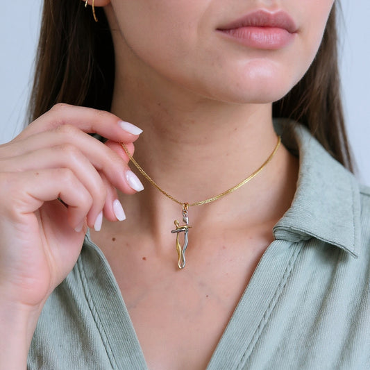 Personalized Gold Hug Necklace