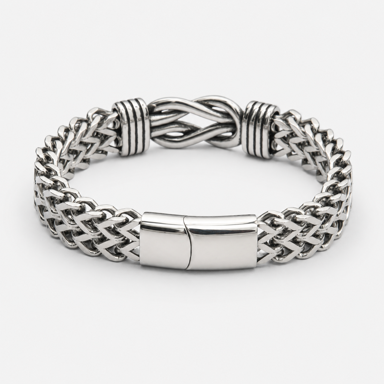 Infinity bracelet with engraving option