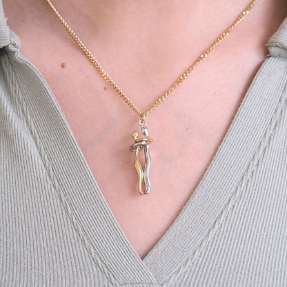 Mini Eternal Rose Box - Hug Necklace