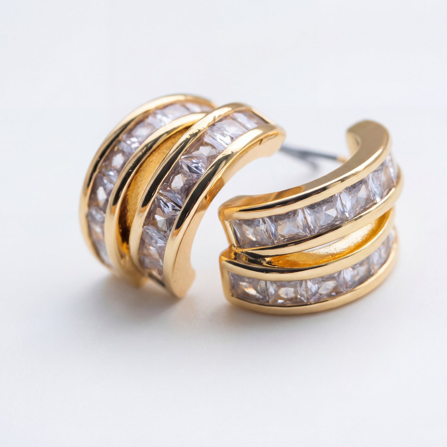 AMALIA DIAMOND HOOPS